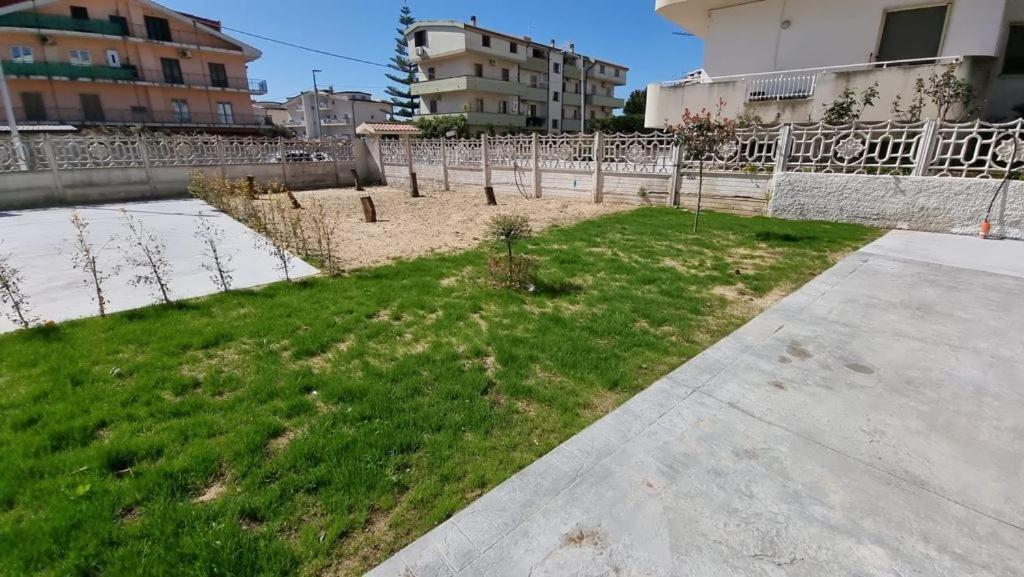 Via Cagliari Appartamento Catanzaro Esterno foto